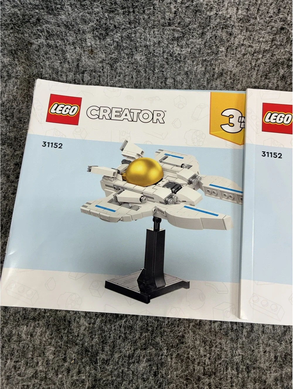 LEGO Creator 31152 3-in-1 Space Dog Building Set